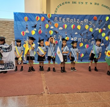 ACTO EGREADOS INICIAL 2025